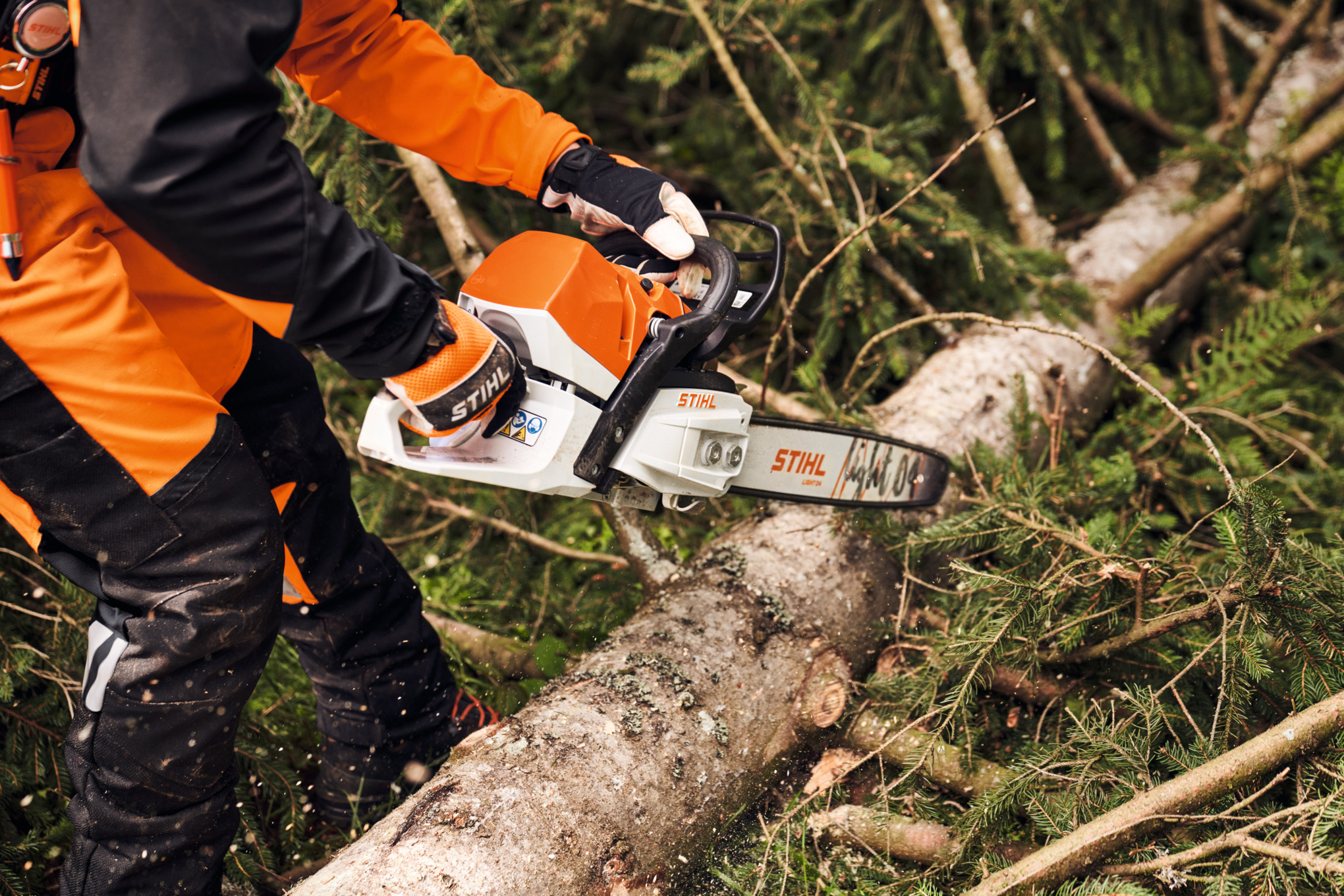 MS 400.1 C-M Petrol Chainsaw