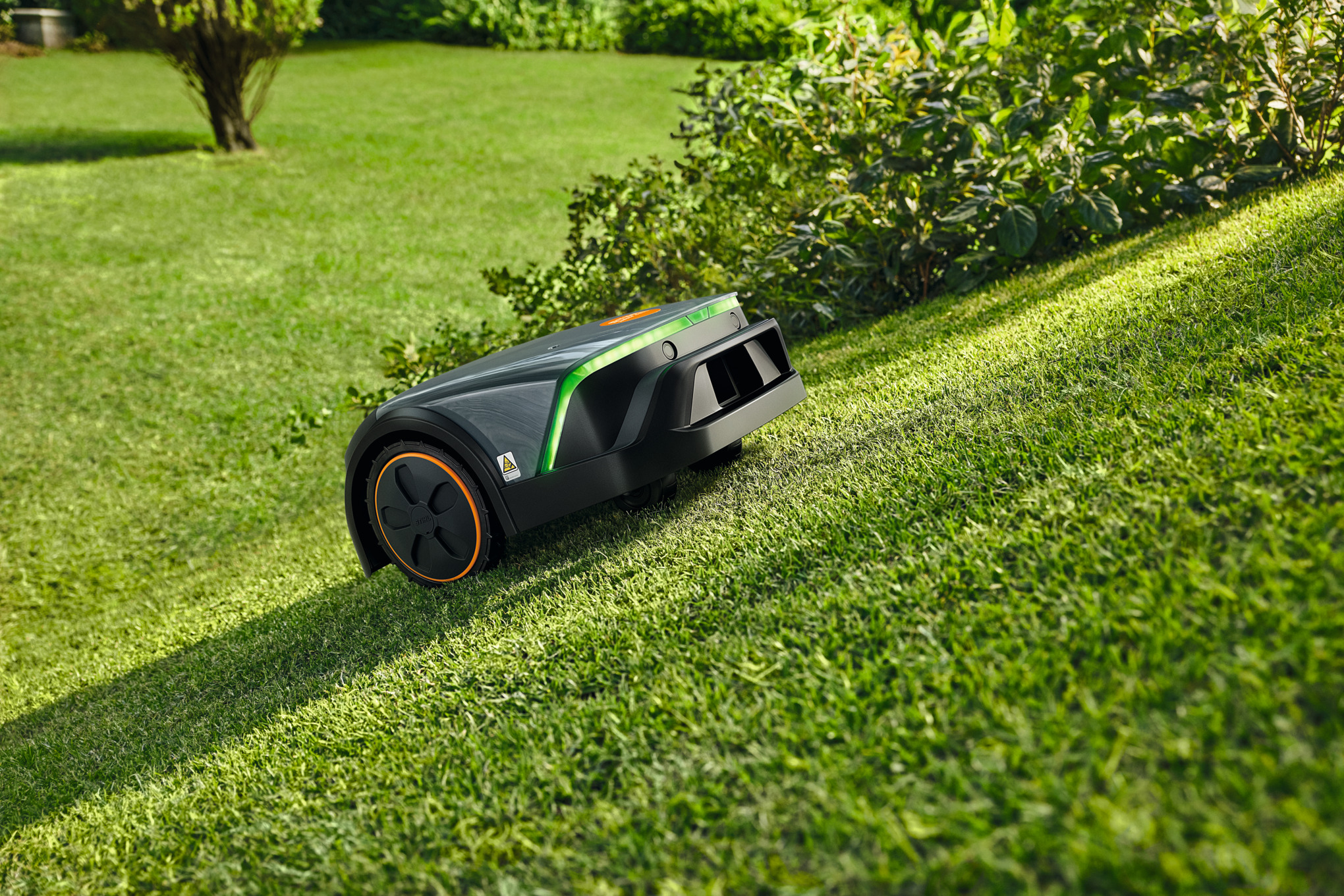 ¡MOW® 3 EVO robotic mower