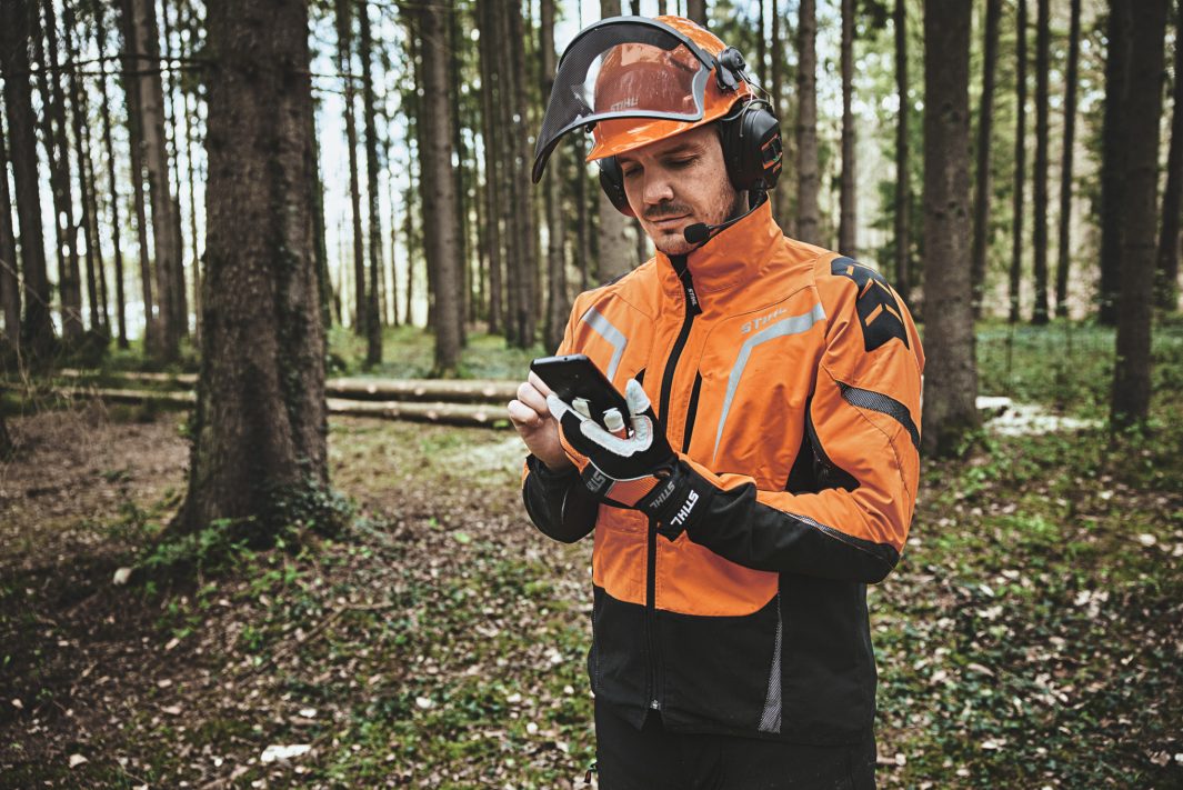 STIHL ADVANCE X-VENT ProCOM Helmet, Visor, Ear Protectors & Mic Set